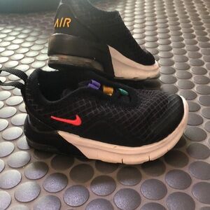 Nike Air Max Motion Toddler Sz 4